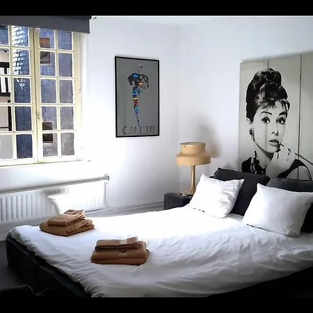Retro Studio * Honfleur